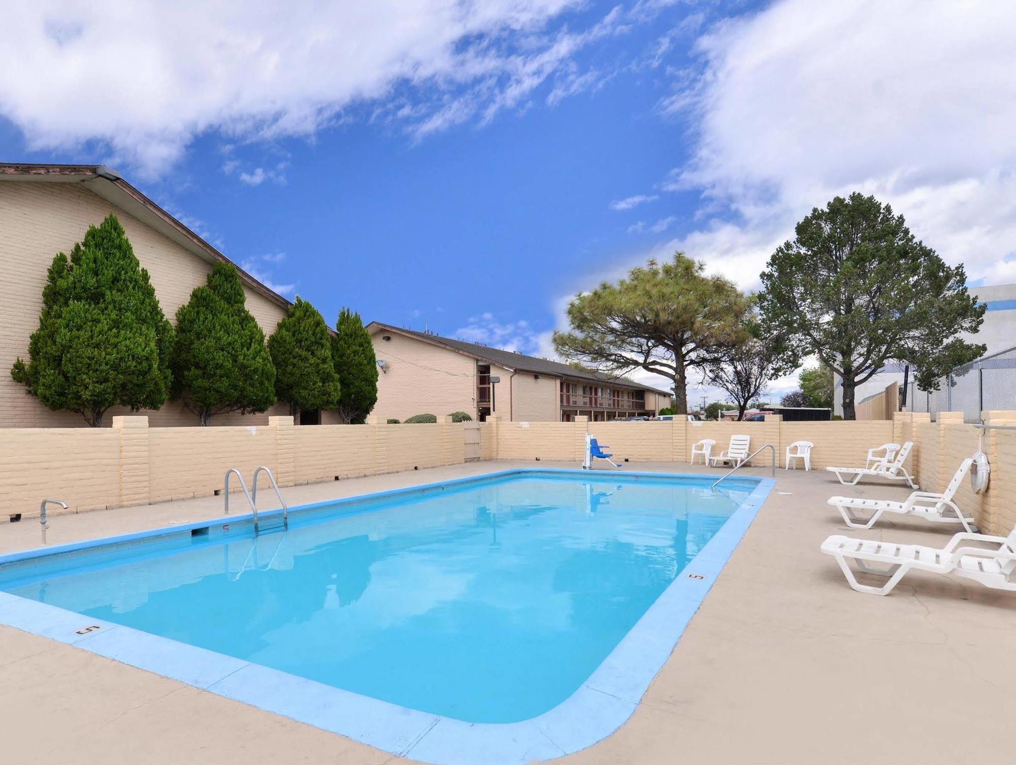 Days Inn By Wyndham Albuquerque Northeast Exteriér fotografie